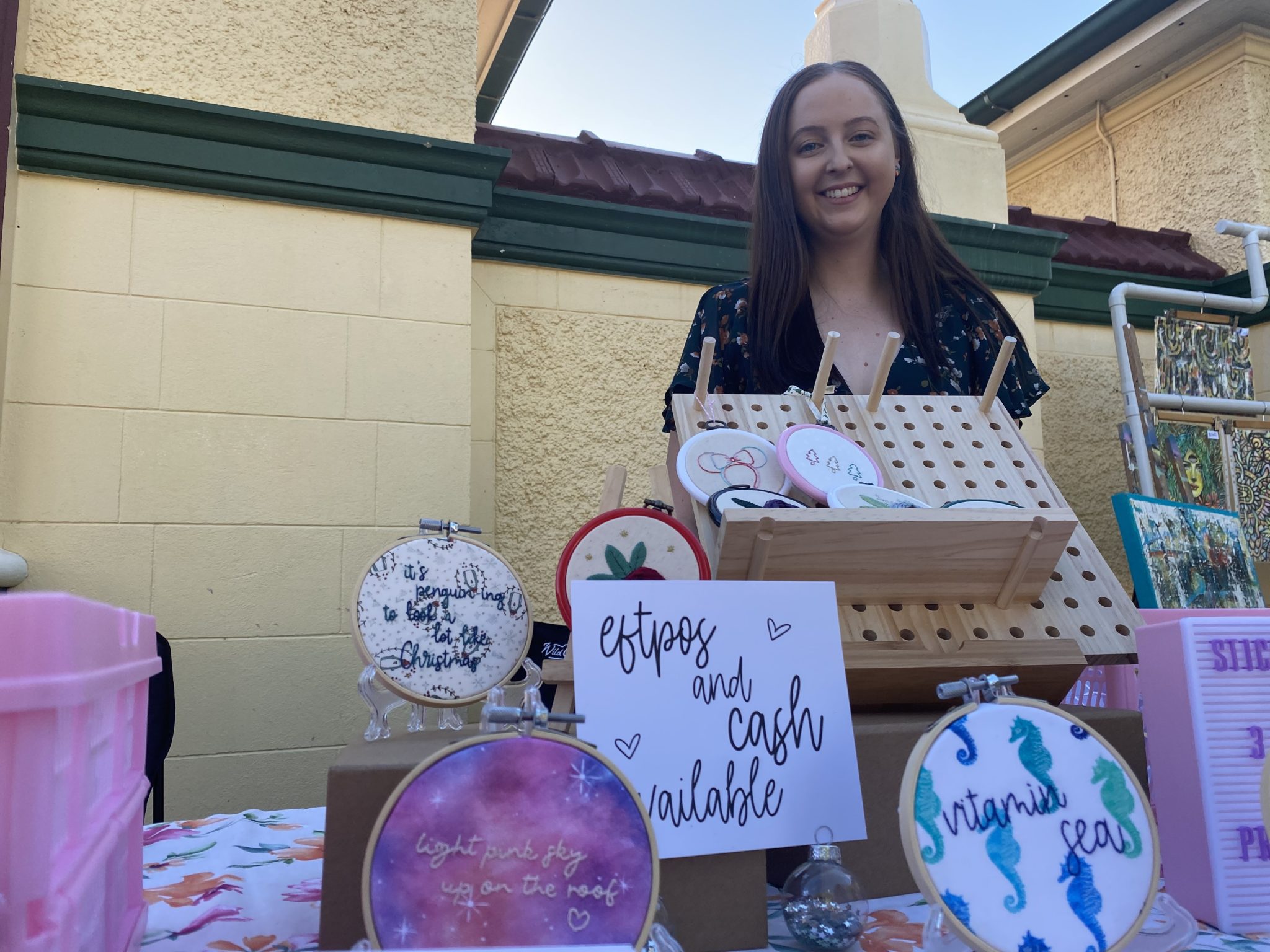 Mikaela Schneider – Mikstitches – Young Creators Market 2020 Young Creators