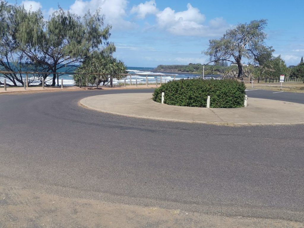 Nielson Park Beach carpark