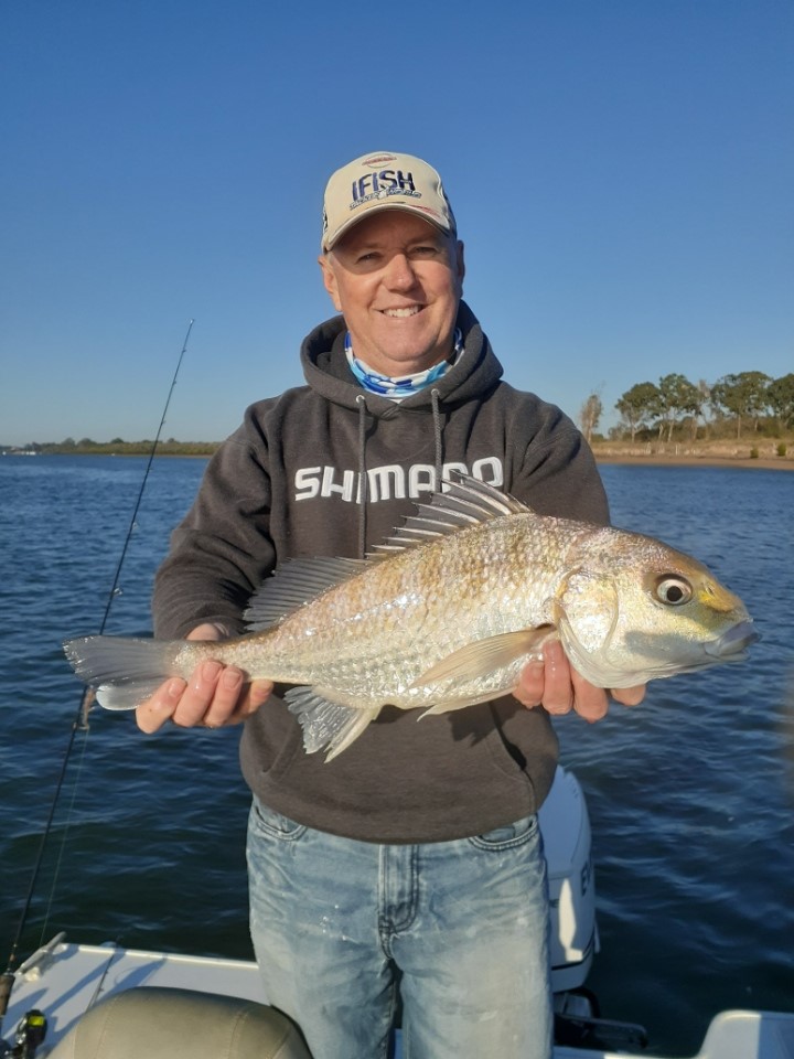 Shane Anderson with the nice grunter he caught recently.