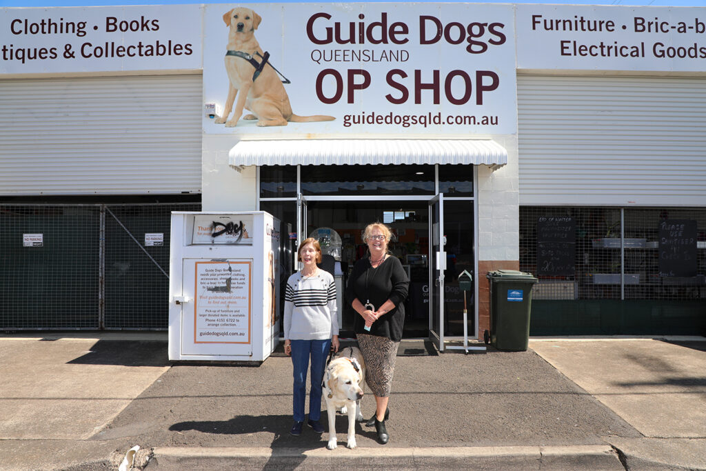 Guide Dogs op shop