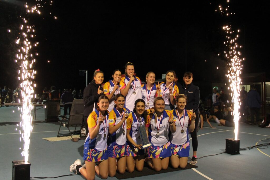 Waves Gold netball