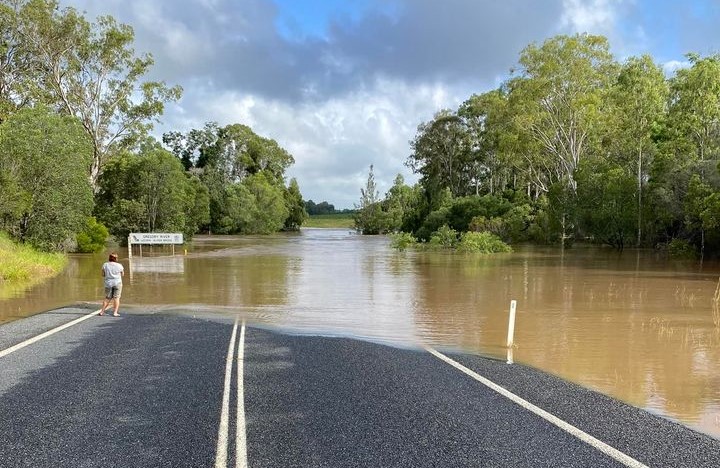 weather road closures 