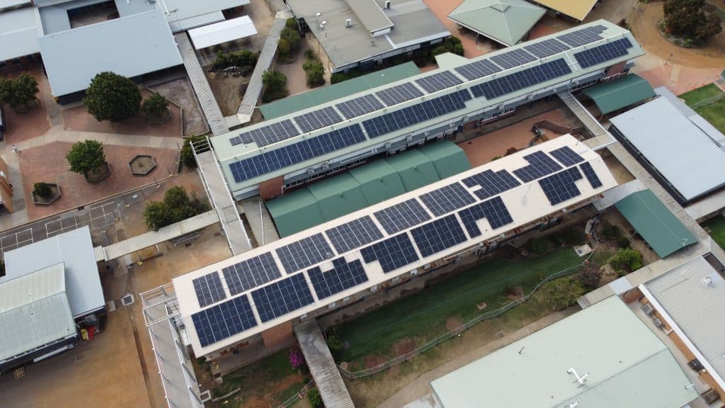 solar panels bundaberg school