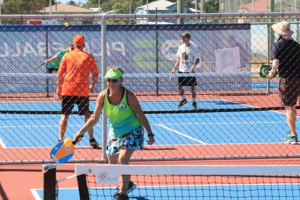 battle of the paddles Pickleball