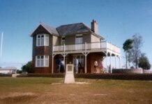 Hinkler House