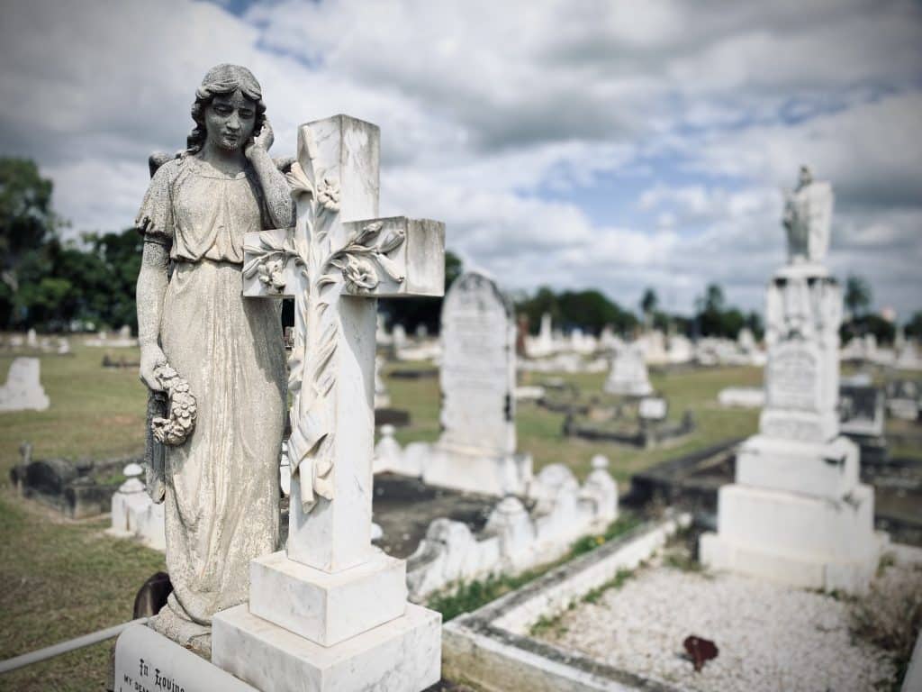 Bundaberg cemetery tour