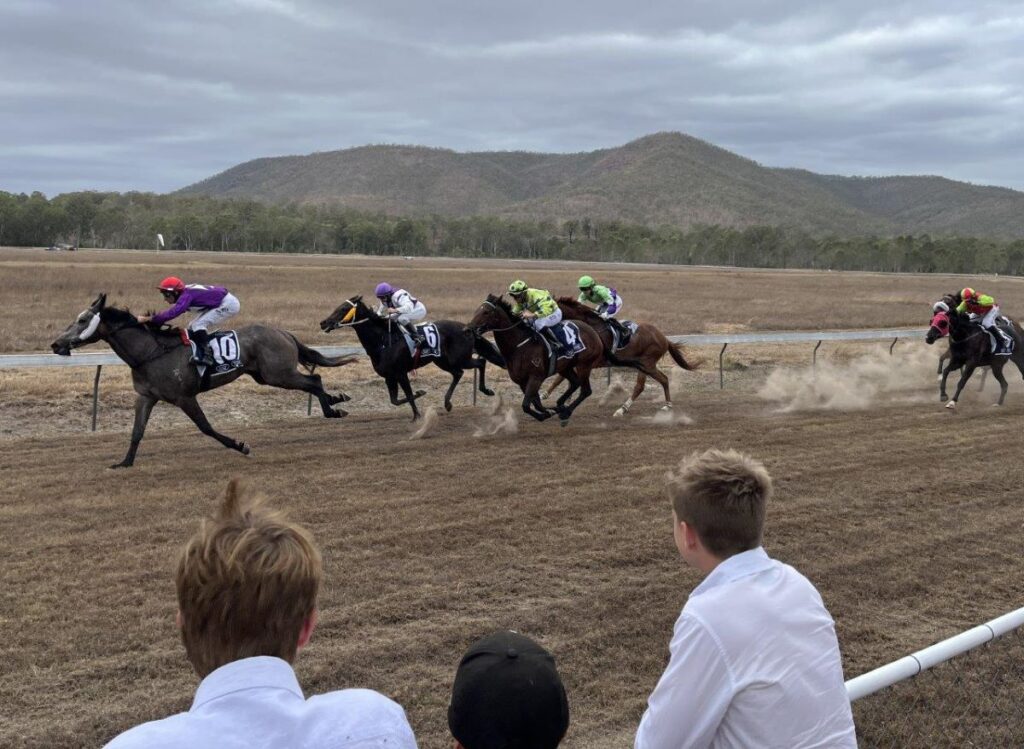 4WD Mount Perry Races