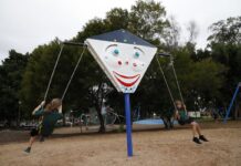 Boreham Park - Clown Swing