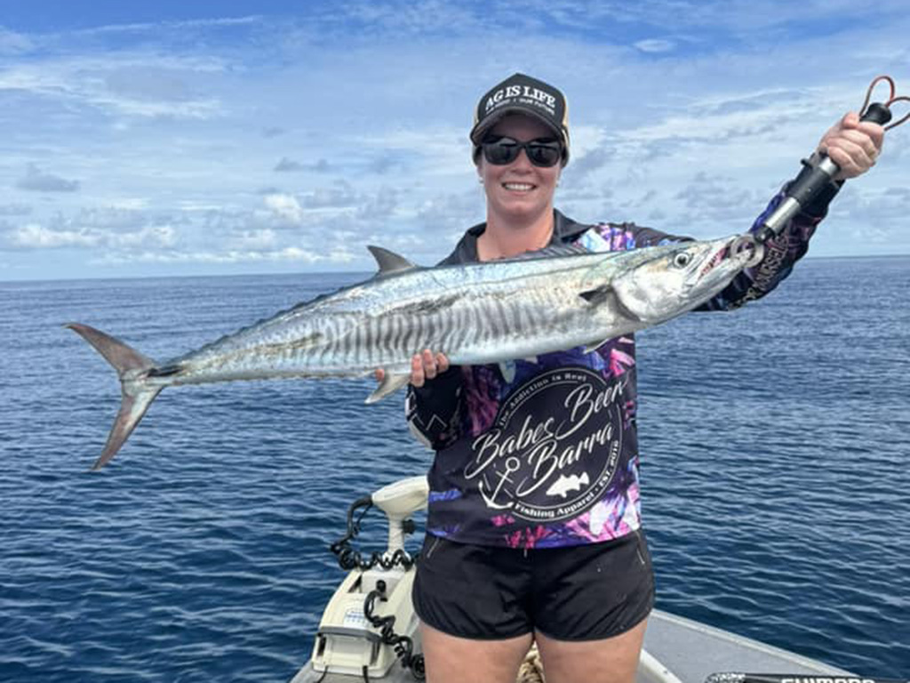 Jaclyn Brough with a cracking spanish mackerel. quality inshore fishing