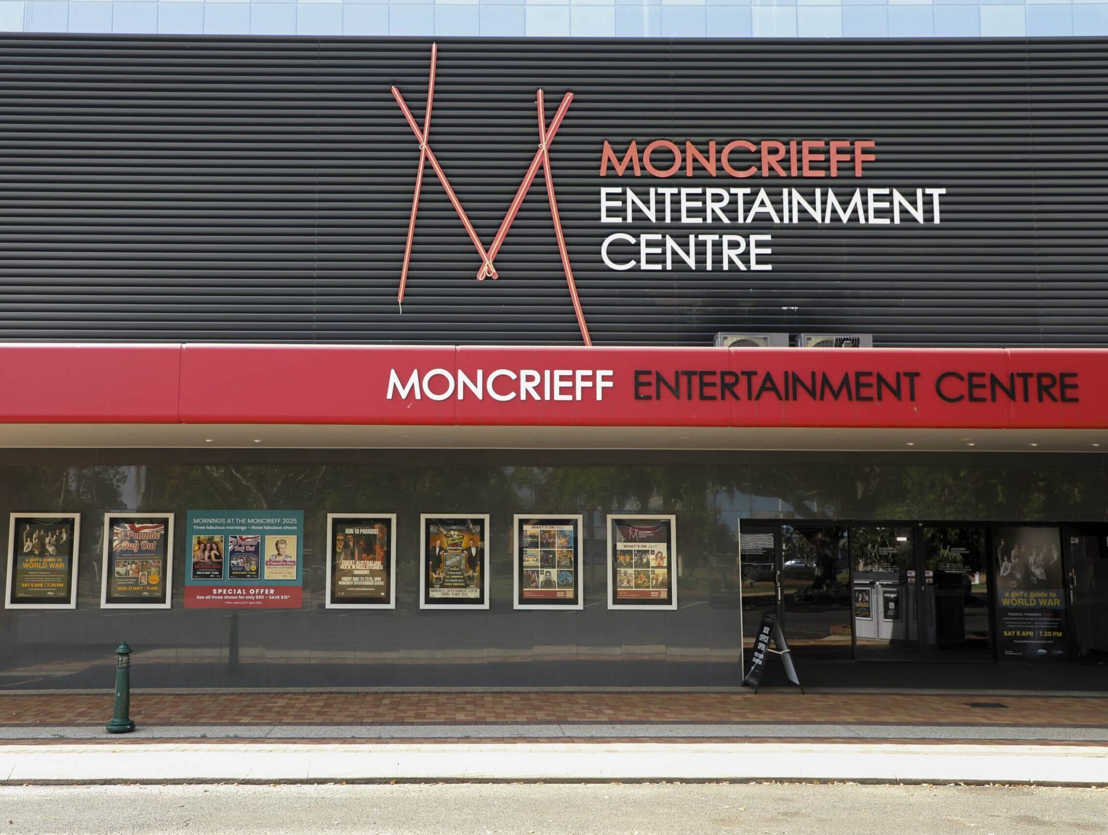 Moncrieff Entertainment Centre
